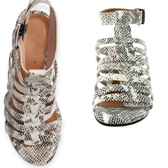 VIONIC Ankle Wrap Snake-print  3.5” Heeled Sandal Buckle Closure Size 7 NWOT - Picture 5 of 9